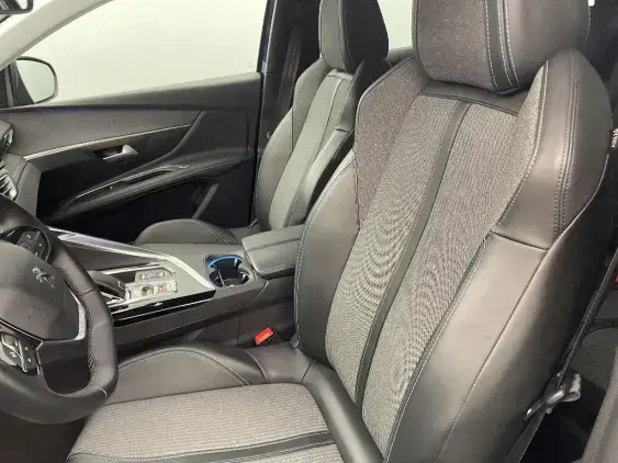 PEUGEOT 3008 II - voiture d'occasion - Photo 18