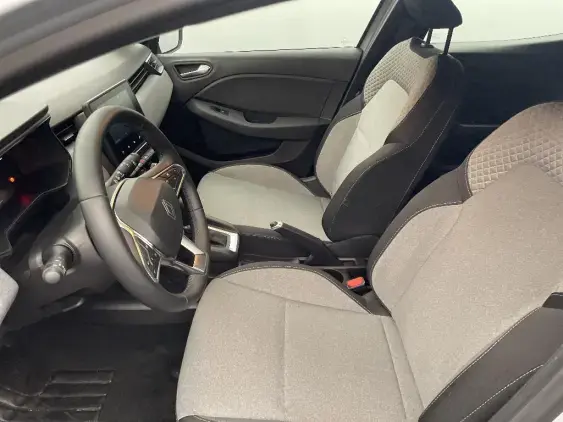 RENAULT CLIO V - voiture d'occasion - Photo 18