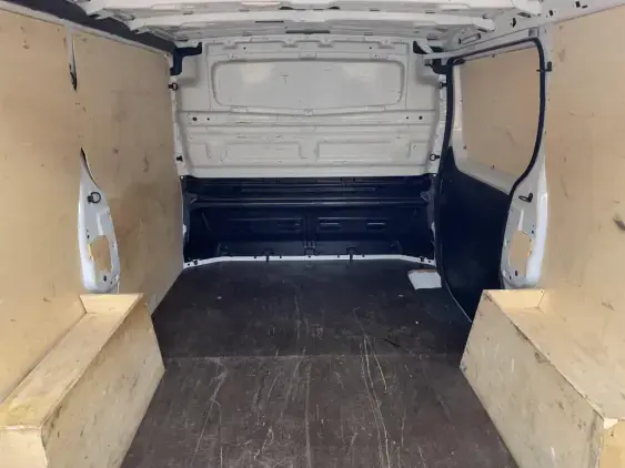 RENAULT TRAFIC FG III - voiture d'occasion - Photo 16