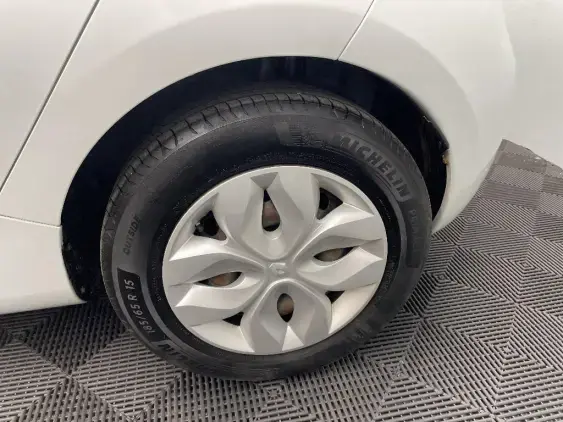 RENAULT ZOE - voiture d'occasion - Photo 22