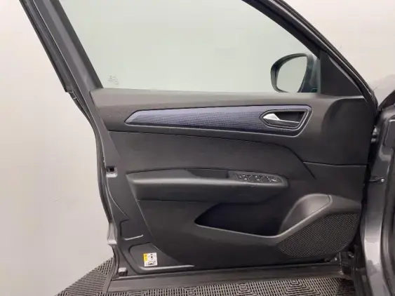 RENAULT ARKANA - voiture d'occasion - Photo 19