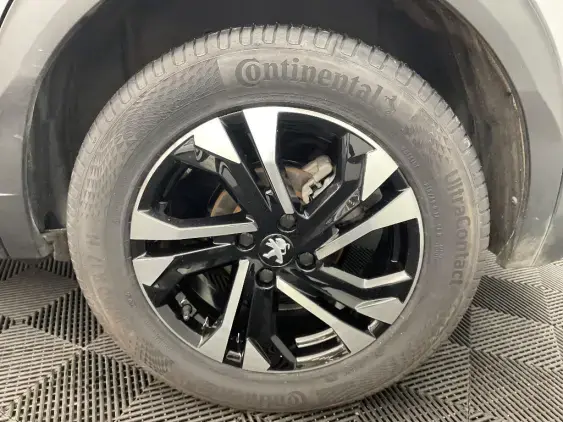 PEUGEOT 2008 II - voiture d'occasion - Photo 23