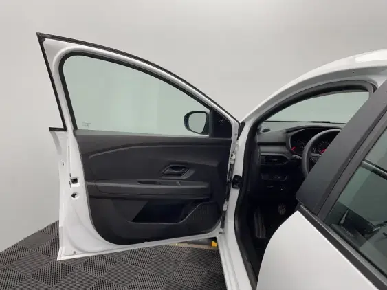 DACIA SANDERO III - voiture d'occasion - Photo 19