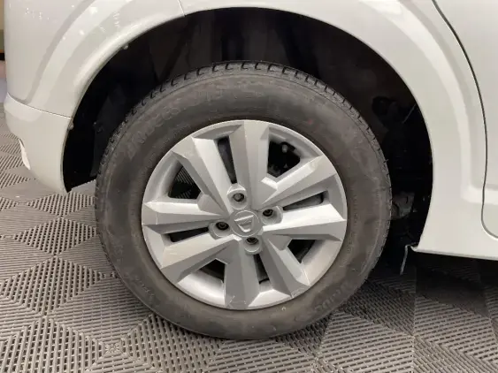 DACIA SANDERO III - voiture d'occasion - Photo 24