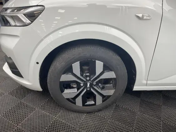 DACIA SANDERO III - voiture d'occasion - Photo 23