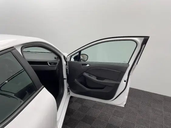 RENAULT CLIO V - voiture d'occasion - Photo 20