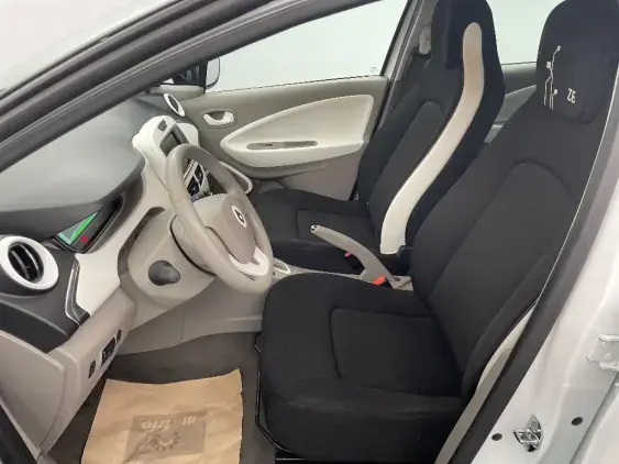 RENAULT ZOE - voiture d'occasion - Photo 18