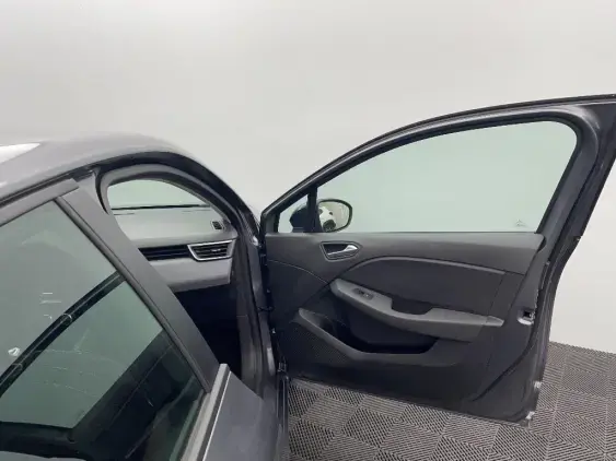 RENAULT CLIO V - voiture d'occasion - Photo 20