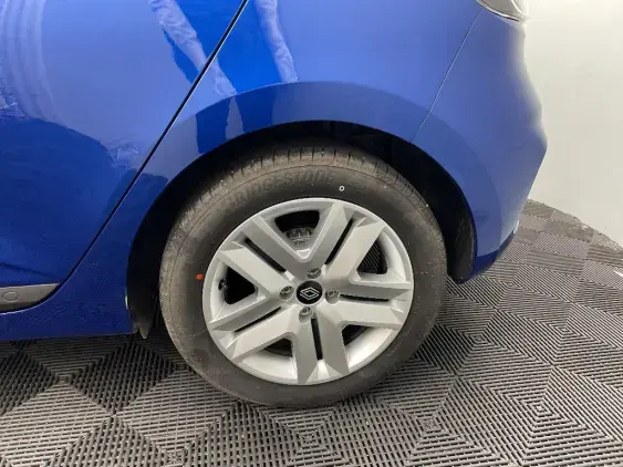 RENAULT CLIO V - voiture d'occasion - Photo 24