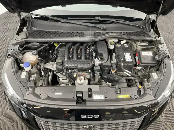 PEUGEOT 208 BUSINESS R II - voiture d'occasion - Photo 21