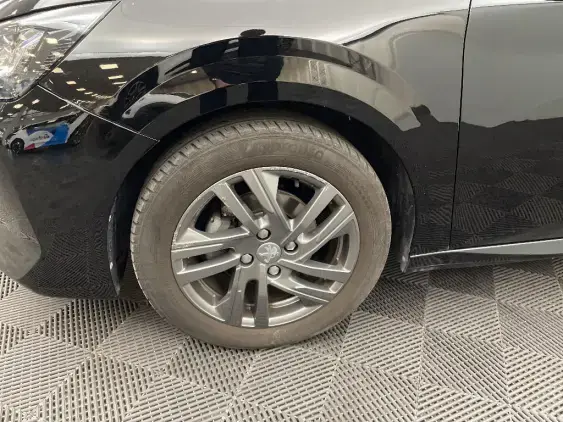 PEUGEOT 208 BUSINESS R II - voiture d'occasion - Photo 23