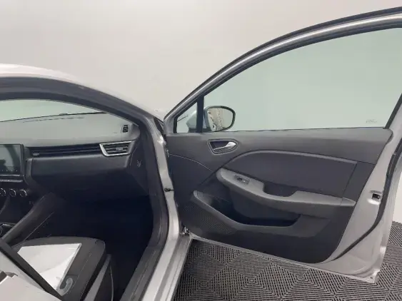 RENAULT CLIO V - voiture d'occasion - Photo 20