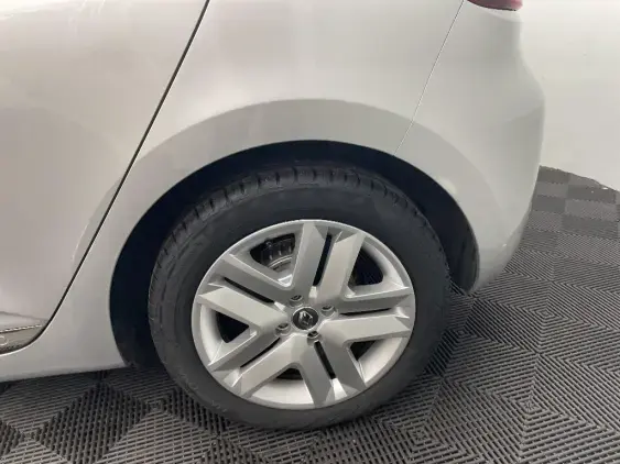 RENAULT CLIO V - voiture d'occasion - Photo 24