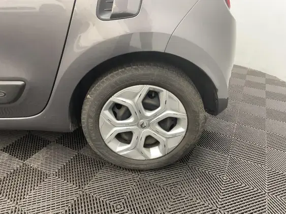 RENAULT TWINGO III - voiture d'occasion - Photo 24