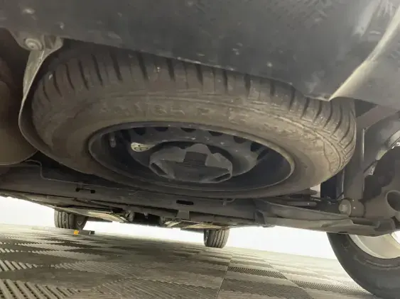 RENAULT CLIO IV - voiture d'occasion - Photo 17