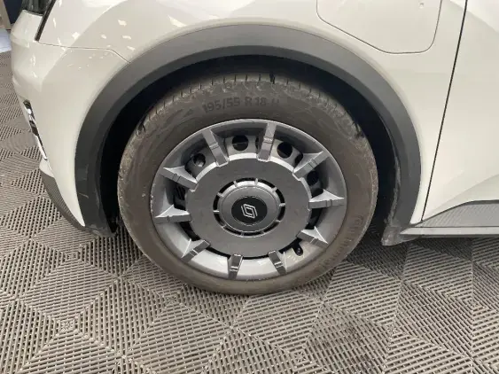 RENAULT 5 III - voiture d'occasion - Photo 23