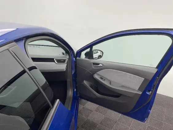 RENAULT CLIO V - voiture d'occasion - Photo 20