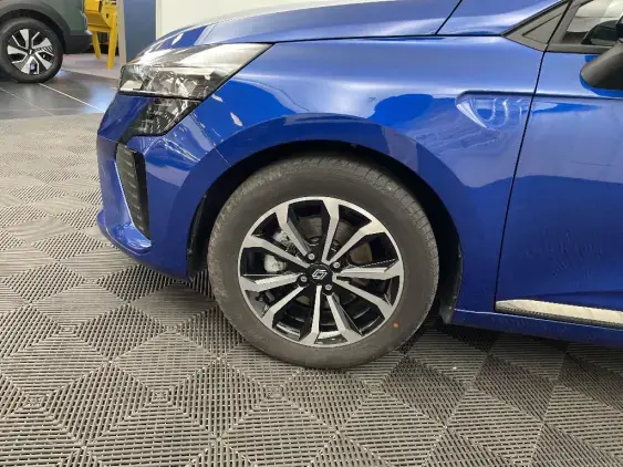 RENAULT CLIO V - voiture d'occasion - Photo 23