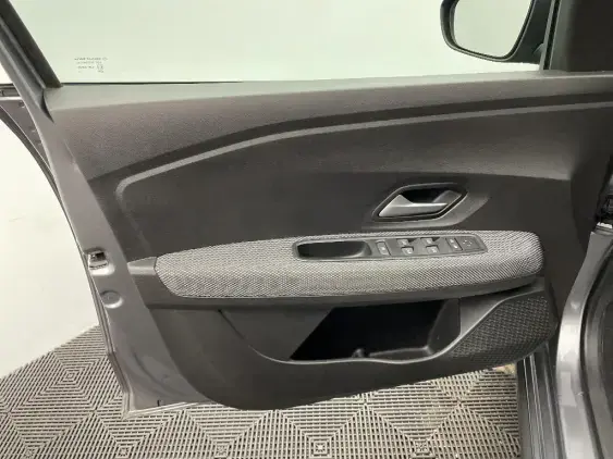 DACIA SANDERO III - voiture d'occasion - Photo 18