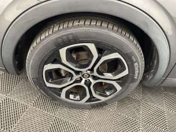 RENAULT ARKANA - voiture d'occasion - Photo 23