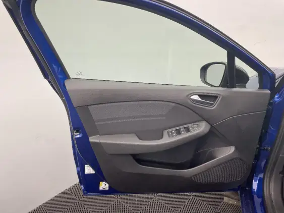 RENAULT CLIO V - voiture d'occasion - Photo 18