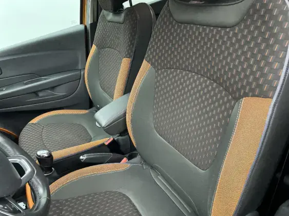 RENAULT CAPTUR - voiture d'occasion - Photo 16