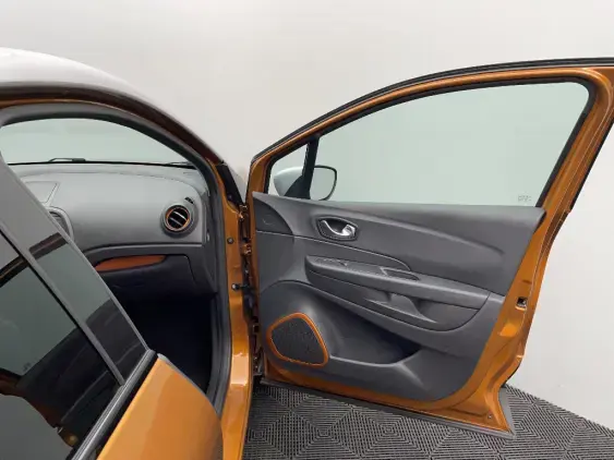 RENAULT CAPTUR - voiture d'occasion - Photo 18