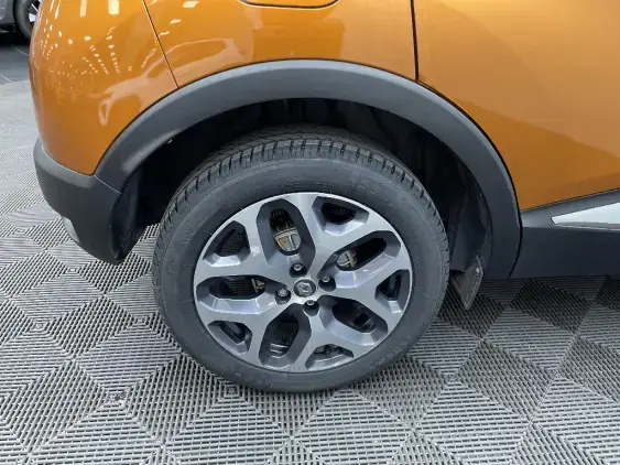 RENAULT CAPTUR - voiture d'occasion - Photo 23