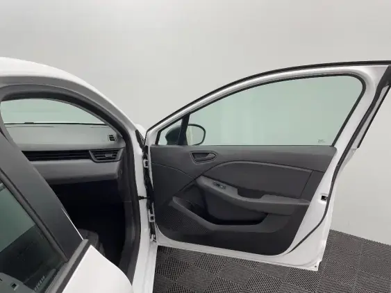 RENAULT CLIO V - voiture d'occasion - Photo 20