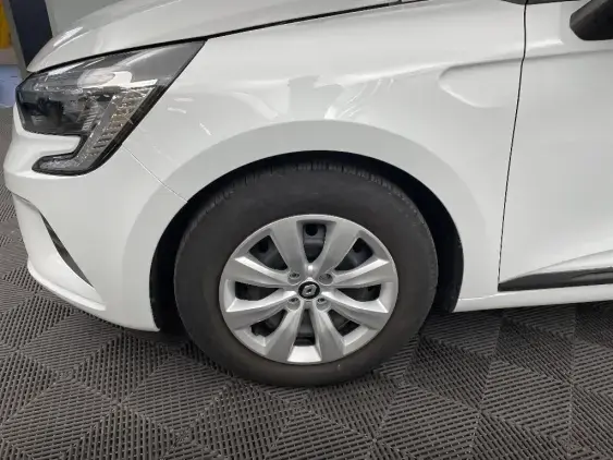 RENAULT CLIO V - voiture d'occasion - Photo 23