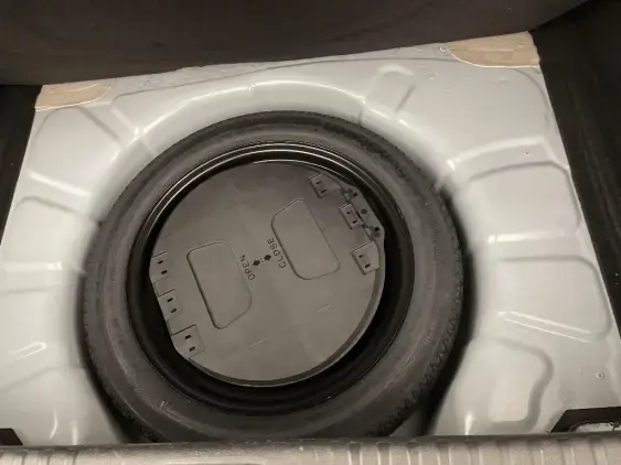 RENAULT CLIO V - voiture d'occasion - Photo 17