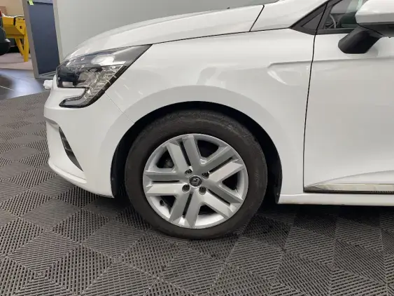 RENAULT CLIO V - voiture d'occasion - Photo 23