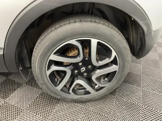 RENAULT CAPTUR - voiture d'occasion - Photo 22