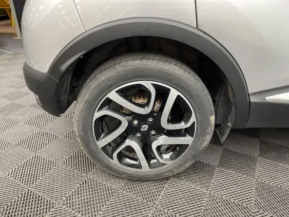 RENAULT CAPTUR - voiture d'occasion - Photo 23