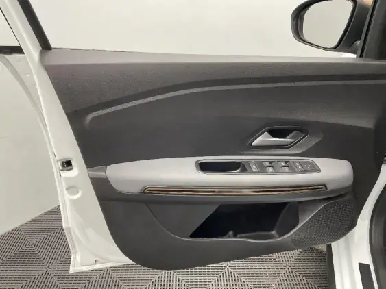 DACIA SANDERO III - voiture d'occasion - Photo 18