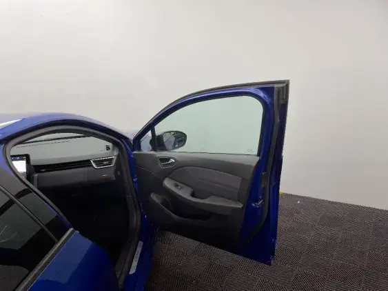 RENAULT CLIO V - voiture d'occasion - Photo 20