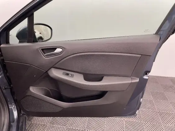 RENAULT CLIO V - voiture d'occasion - Photo 20