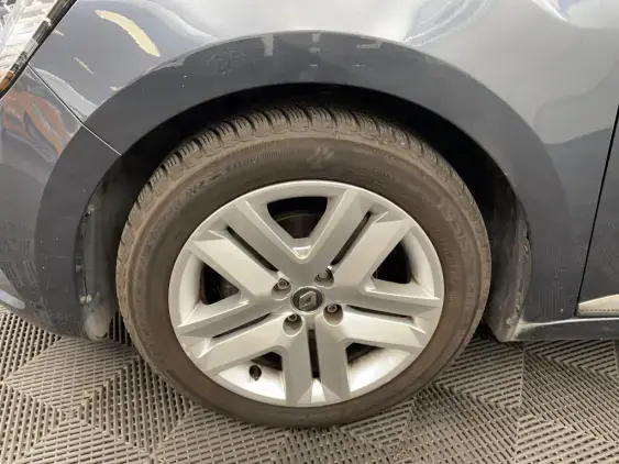 RENAULT CLIO V - voiture d'occasion - Photo 23