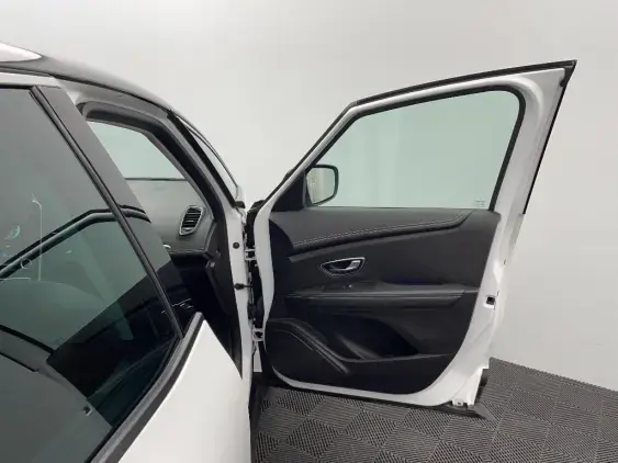 RENAULT SCENIC IV - voiture d'occasion - Photo 20