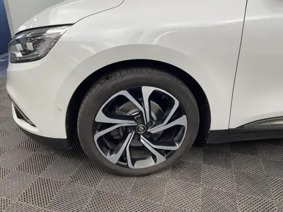 RENAULT SCENIC IV - voiture d'occasion - Photo 23