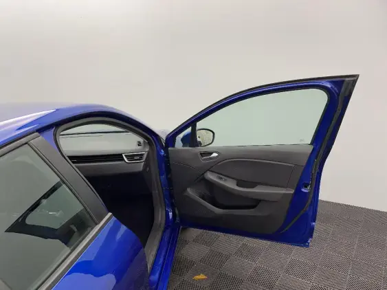 RENAULT CLIO V - voiture d'occasion - Photo 20