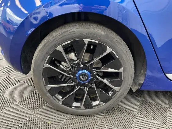 RENAULT CLIO V - voiture d'occasion - Photo 25