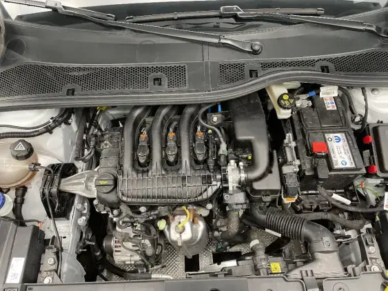 OPEL CORSA F - voiture d'occasion - Photo 20