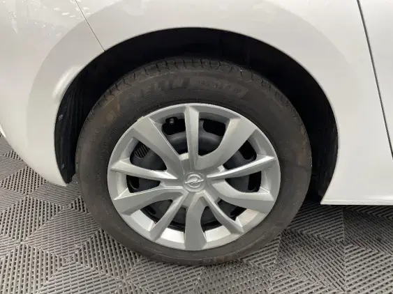 OPEL CORSA F - voiture d'occasion - Photo 24