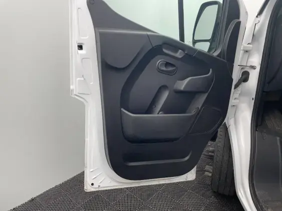 RENAULT MASTER FG III - voiture d'occasion - Photo 14