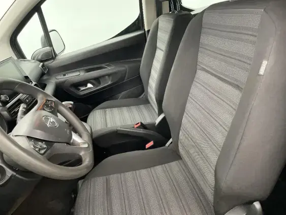 OPEL COMBO D - voiture d'occasion - Photo 15