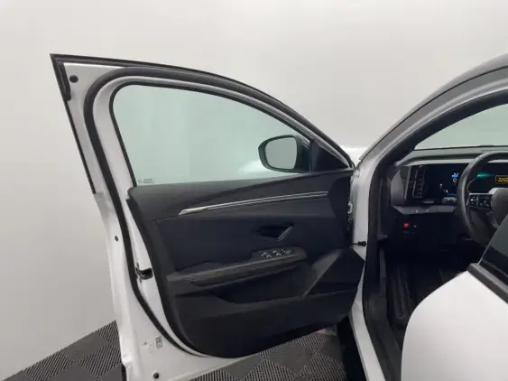 RENAULT MEGANE V - voiture d'occasion - Photo 19
