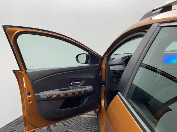 DACIA SANDERO III - voiture d'occasion - Photo 19