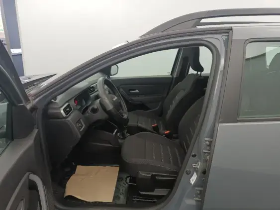 DACIA DUSTER II - voiture d'occasion - Photo 18