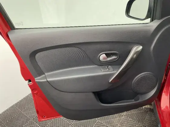 DACIA SANDERO II - voiture d'occasion - Photo 15